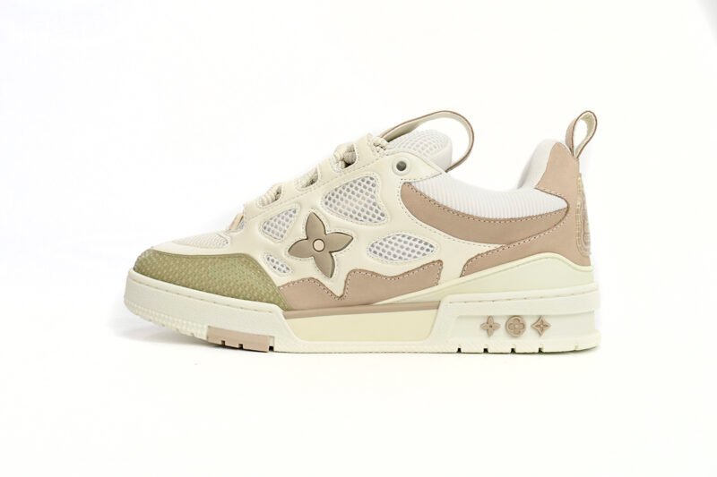 Louis-Vuitton-Leather-lace-up-Fashionable-Board-Shoes-Grey-.jpeg