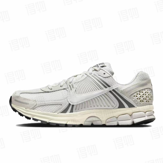 Nike-Air-Zoom-Vomero-5-Platinum-Tint-36-46.png